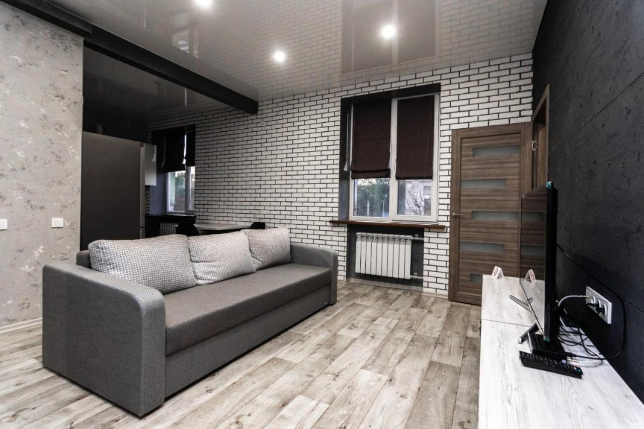 Loft Apartment On Svobody Kamianske Exterior foto