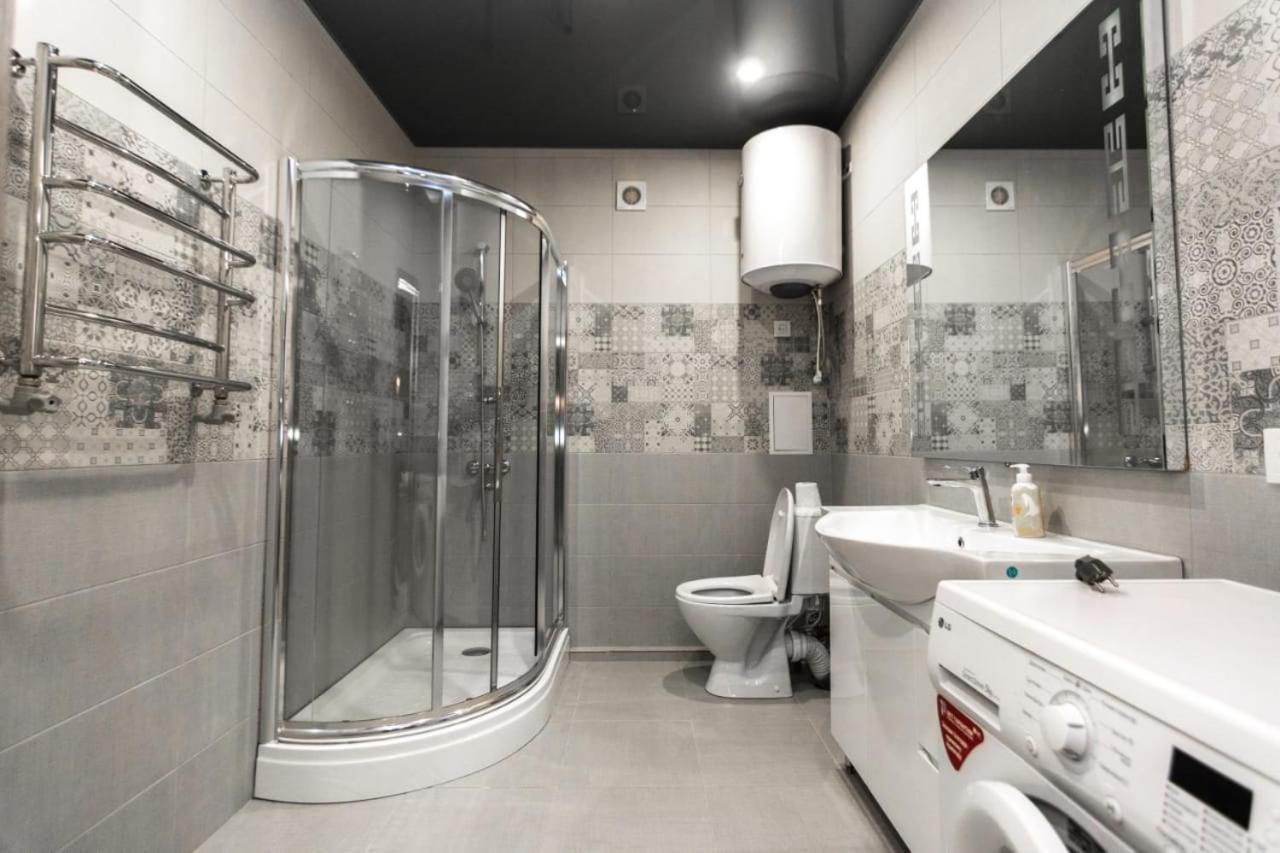 Loft Apartment On Svobody Kamianske Exterior foto