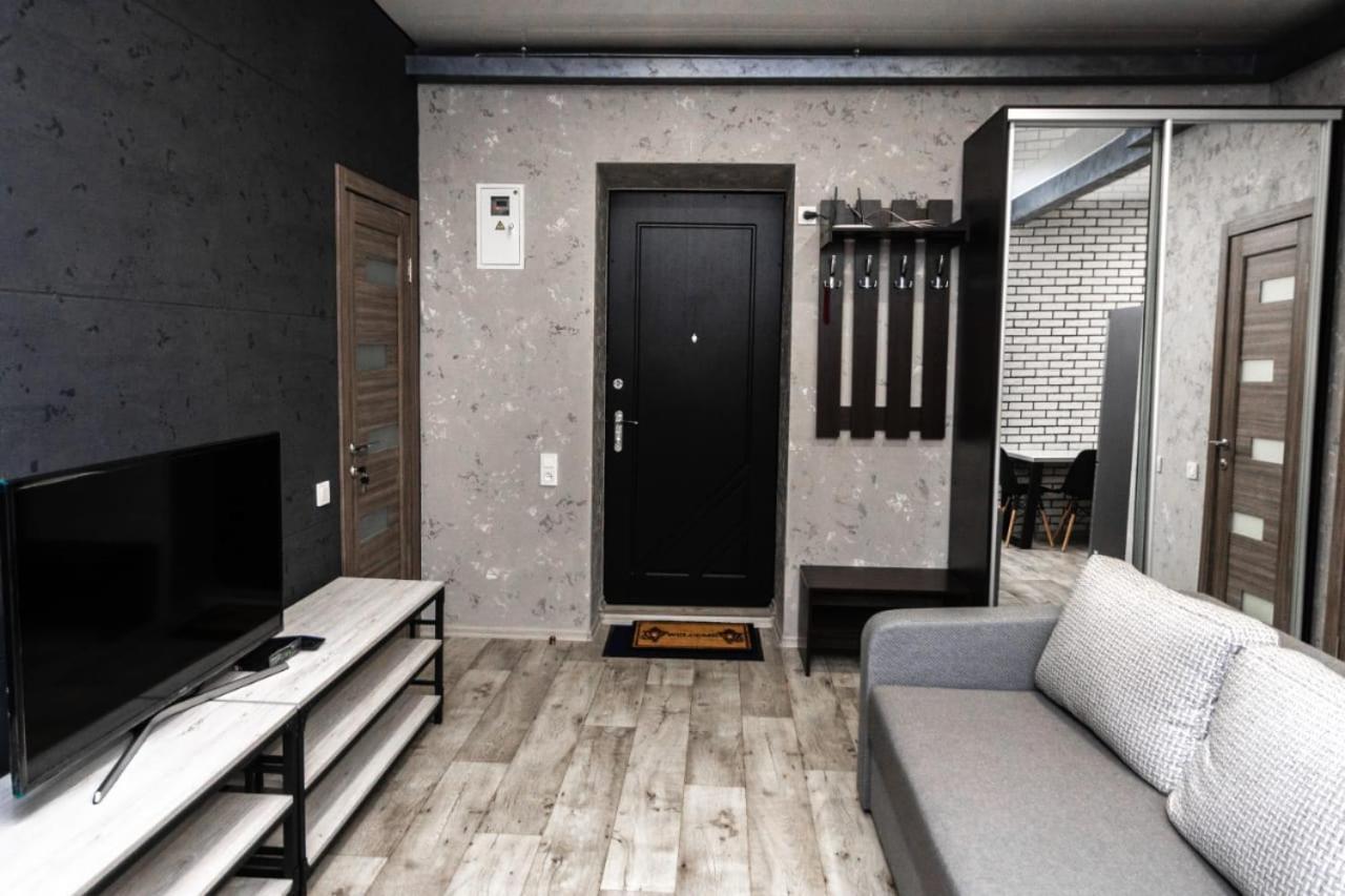 Loft Apartment On Svobody Kamianske Exterior foto